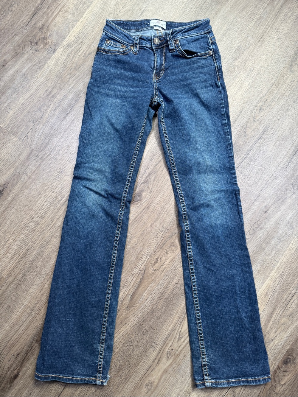 Shyanne Women's Medium Blue Bootcut Denim Jeans - Size 28W x 36L